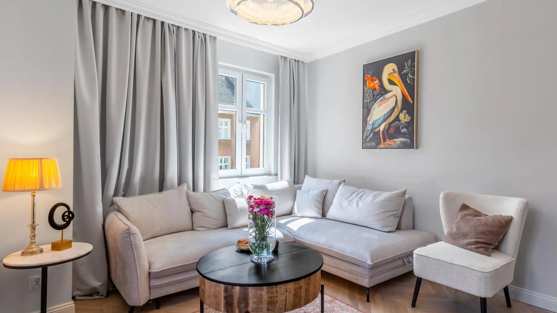 Apartment Stylowy Apartament W Sercu Starowki Z Widokiem Na Motlawe Gdansk Poland